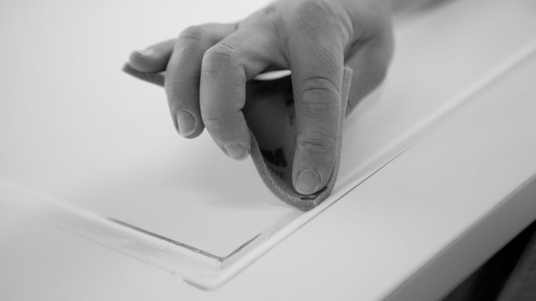 Delicate manual precision