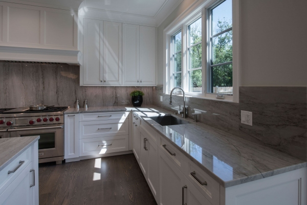 Custom Traditional Kitchen - Modern Custom Cabinets by ErnestRust USA