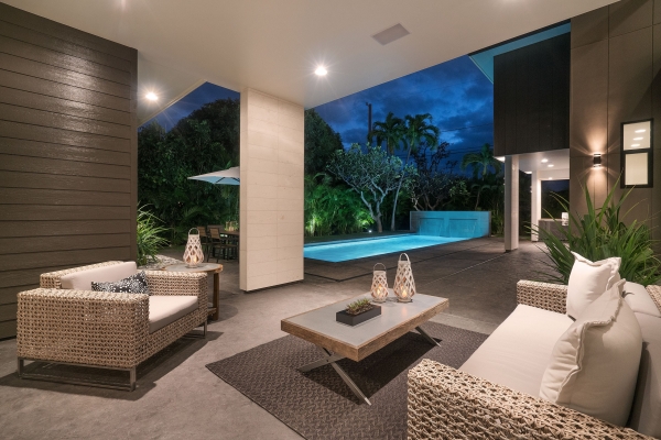 Modern Living Room - Modern Custom Cabinets by ErnestRust USA