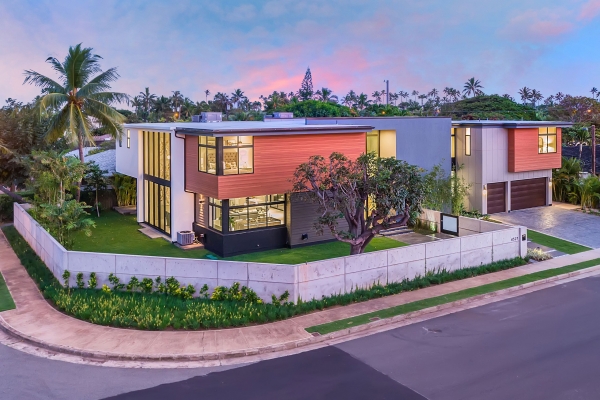 Modern Home Side Elevation - Modern Custom Cabinets by ErnestRust USA