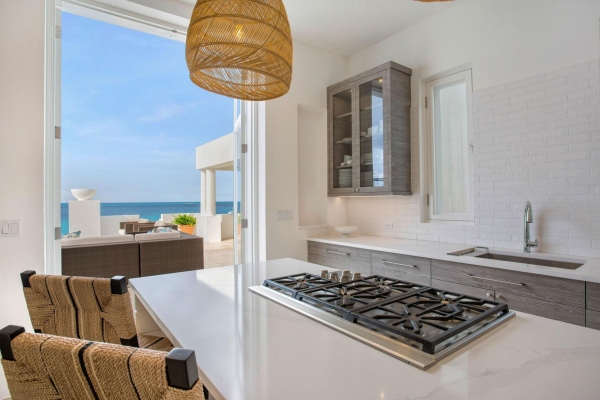 long bay villas modern kitchen island - Modern Custom Cabinets by ErnestRust USA