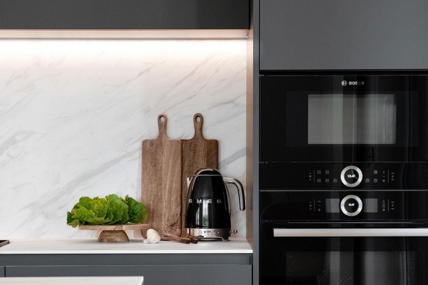 Custom Kitchen With Built In Appliances 2