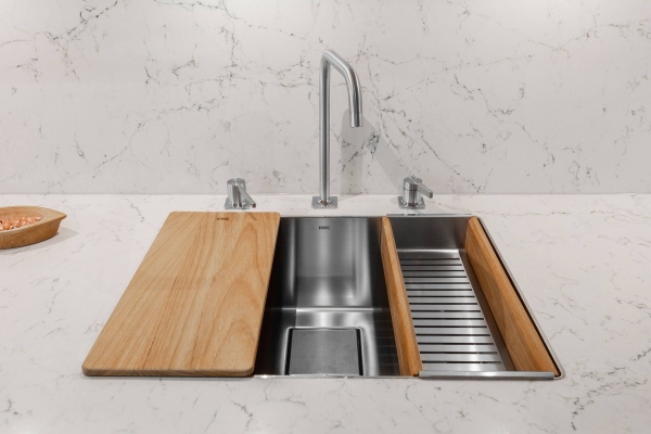 Custom Modern Kitchen Faucet and Sink - Modern Custom Cabinets by ErnestRust USA