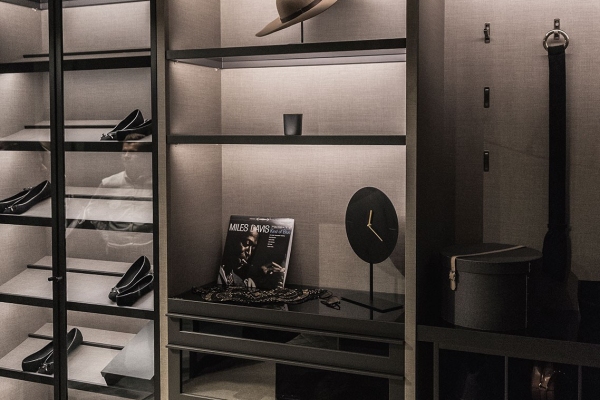 Modern Custom Closet Shelves - Modern Custom Cabinets by ErnestRust USA